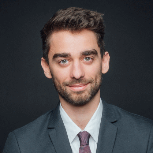 Portrait de Lucas Jacquemin, avocat au cabinet d’avocats Arion.